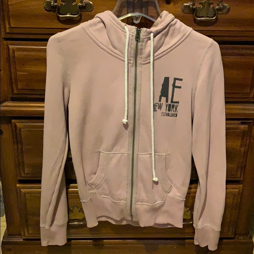Scoop neck woman’s full zip hoodie